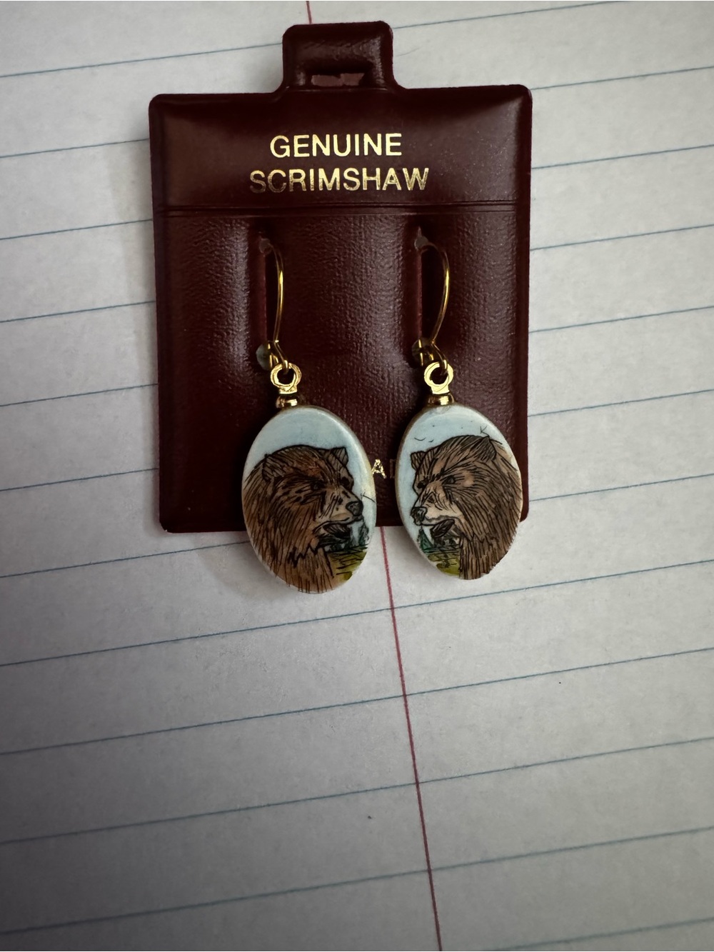 Vintage Scrimshaw Brown Bear Oval Drop Earrings - Gold Tone